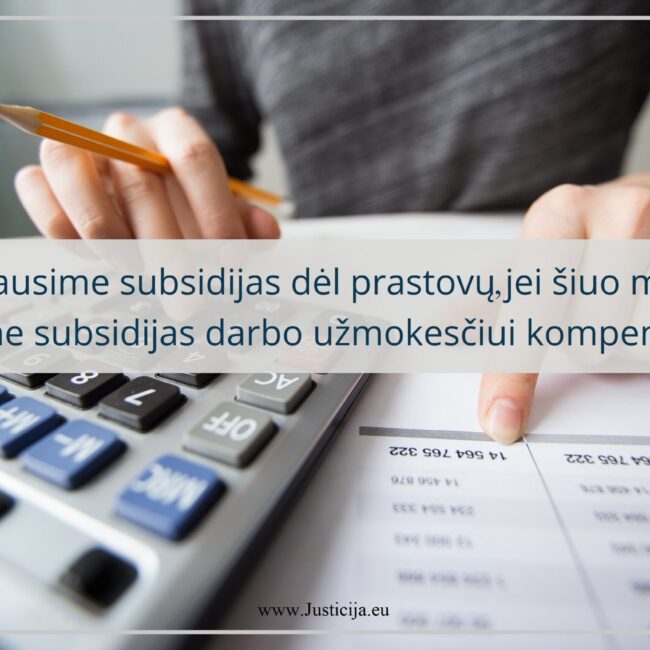 closeup-accountant-hands-counting-calculator (1) (1) buhalteriu paslaugos ir finansu apskaita